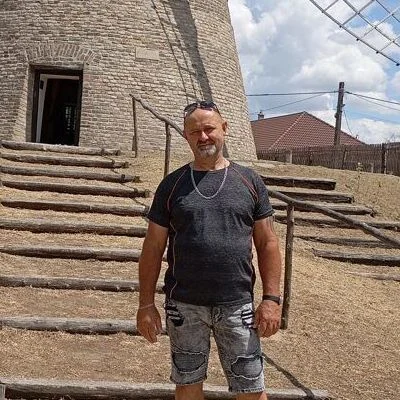 Attila, Pécs