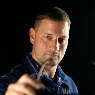Tihamér, Szombathely