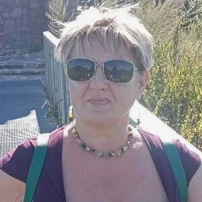 Éva