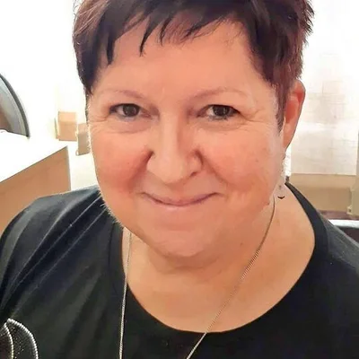 Éva