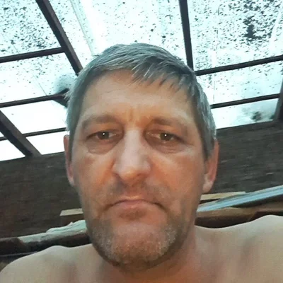 János