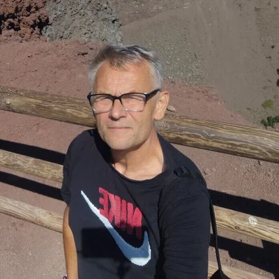Miklós, Taksony