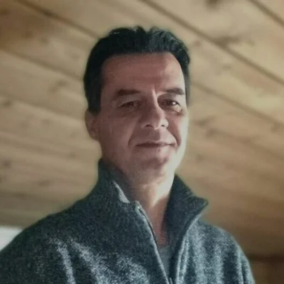 Zoltán, Reutte